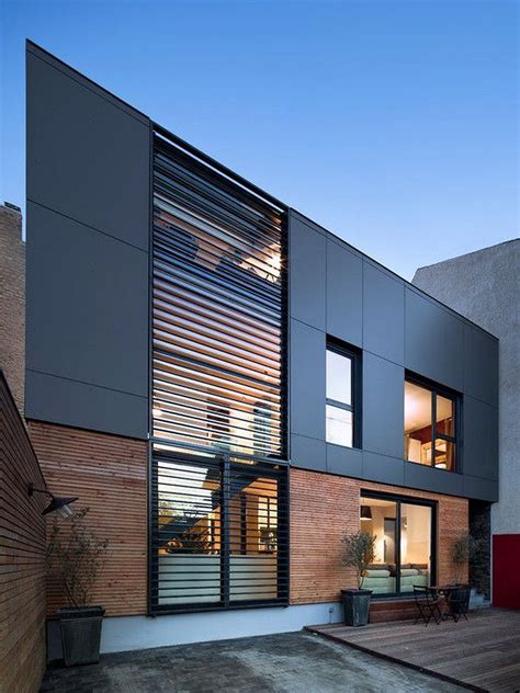 Modern Brick Home Design Brings Innovative 33 In 2020 Modern Brick