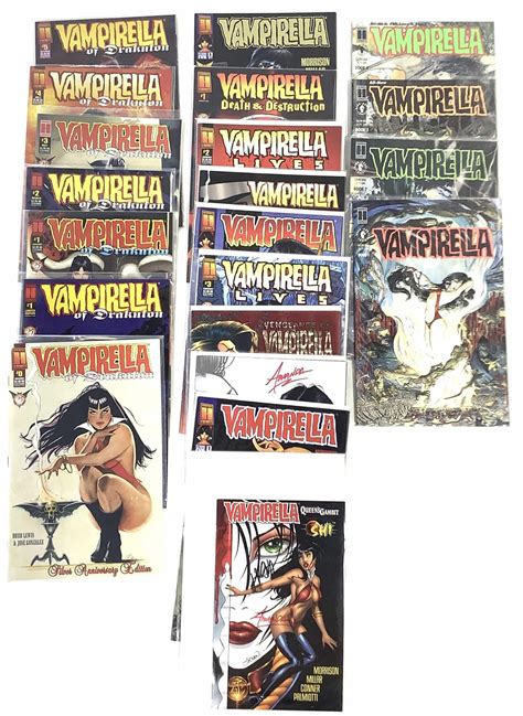 Lot 10 Signed Vampirella Comic Books Mini Series