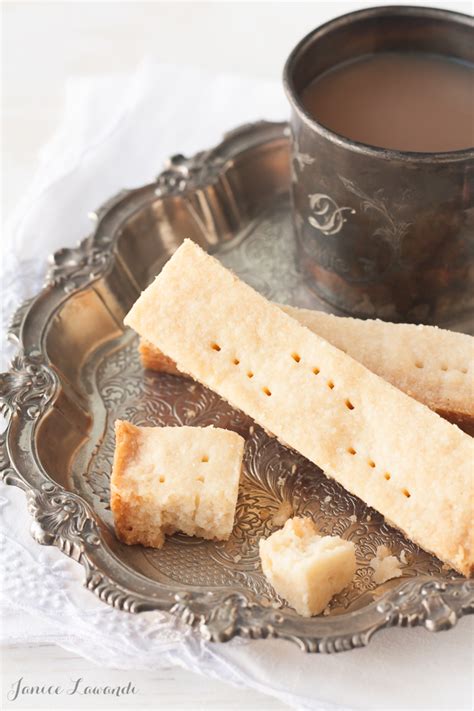 With only 3 ingredients, our easy butter shortbread recipe is a marvel. Canada Cornstarch Shortbread Recipe / Fleischmann S Canada ...