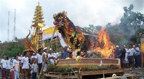 Asal Usul Upacara Ngaben Ritual Kremasi Jenazah Umat Hindu Untuk