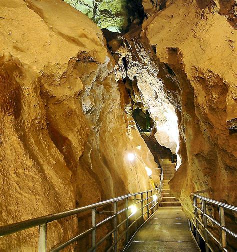 Höhlen Im Taunus Mittelgebirge Outdooractive