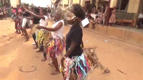 Danses Traditionnelles En Afrique Et Pays FrÈres Youtube