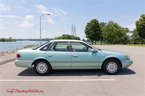 1995 Ford Taurus For Sale