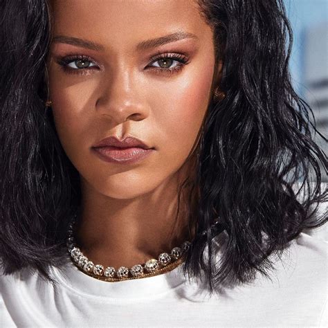 Rihanna Just Announced Fenty Beauty Is Launching Brow Products