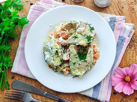 Рыба тушеная диета 5 рецепт Тушеная рыба в сметане с морковью рецепт с фото - 1000.menu Тушеная рыба в сметане с морковью рецепт с фото - 1000.menu Рыба тушеная диета 5 рецепт