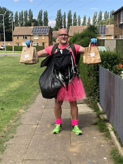 “hero” Teacher Has Made His Final Delivery After Sending Out 7500 Packed Lunches For His