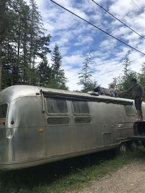 Photo 3 Of 15 In A Father Daughter Duo Lovingly Revamp A 70s Airstream