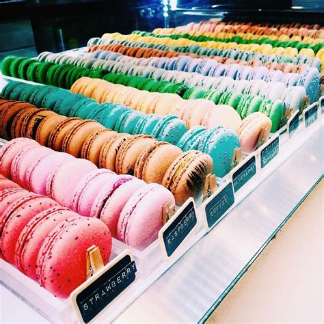 Nowadays, professional printers and designers are versatile and adept in offering creative outputs and handling complex projects, but before finalizing, it is good to talk it out. feedthemomo: A cute little macaron shop near my Mom's ...