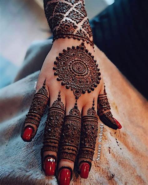 This Bridal Mendhi Pattern By Sararamehndi Is Exquisite With Its Fine