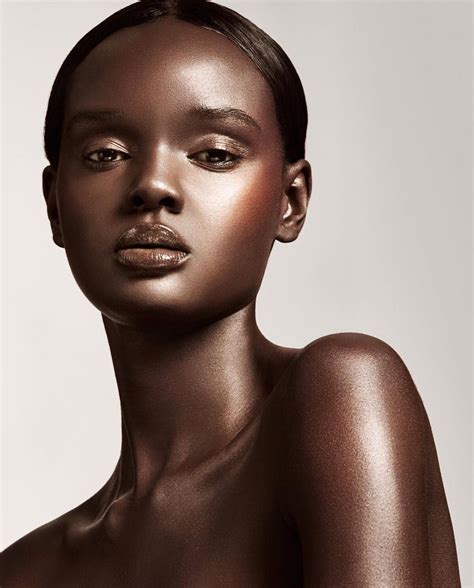 Good Morning Paris 🇫🇷 ️ Beautiful Dark Skinned Women Beautiful Black Women Lovely Black Girl