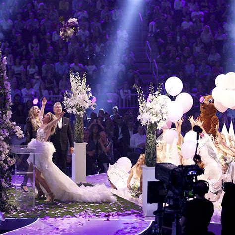 She appeared on the cover of the sports illustrated swimsuit issue in 1998 and was the first german model to become a victoria's secret angel. GNTM 2019: Alle News zur 14. Staffel von GNTM | COSMOPOLITAN