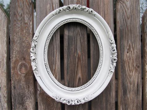 Vintage Antiqued White Oval Ornate Frame Ornate Frame Oval Picture Frames Antiques