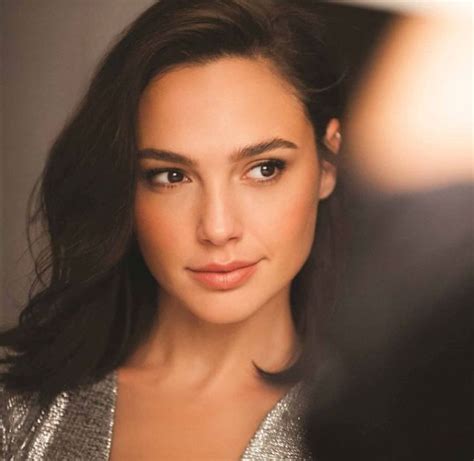 Gal Gadot Wiki Husband Age Height Weight Family Biography More Famous People Wiki