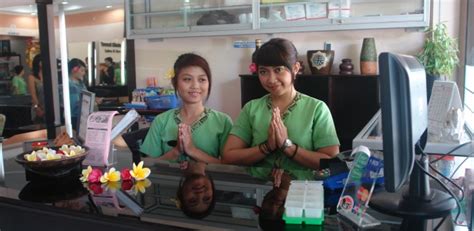 Special Massage Services At A Barbershop In Jakarta