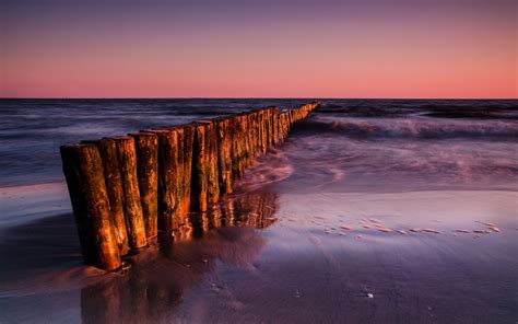 Beach Wallpaper 1680 X 1050 Wallpapersafari