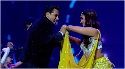 Salman Khan Fails To Recreate ‘jumme Ki Raat Step Hilarity Ensues Watch Video The Press