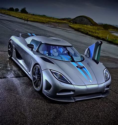 The New King Is Born Koenigsegg Agera Rs Is Officially The Worlds