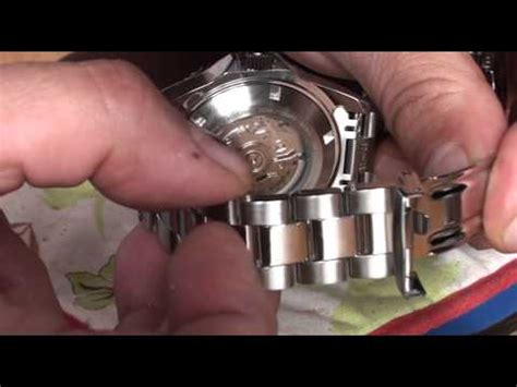 How to remove watch links. How to Shorten an Invicta Watch Strap - YouTube