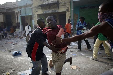 Haiti Earthquake The Horrifying Moment Lynch Mob Beats To Death A