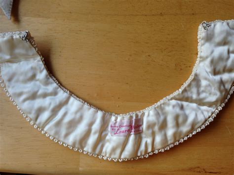 Womens Collar Or Clothing Item Any Info Would Be Appreciated On This