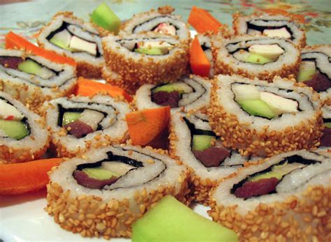 Sushi Lovers Warned About Parasites Plugged In