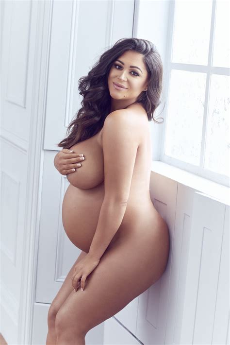 Casey Batchelor Nude Wishes Merry Christmas Pics The Fappening