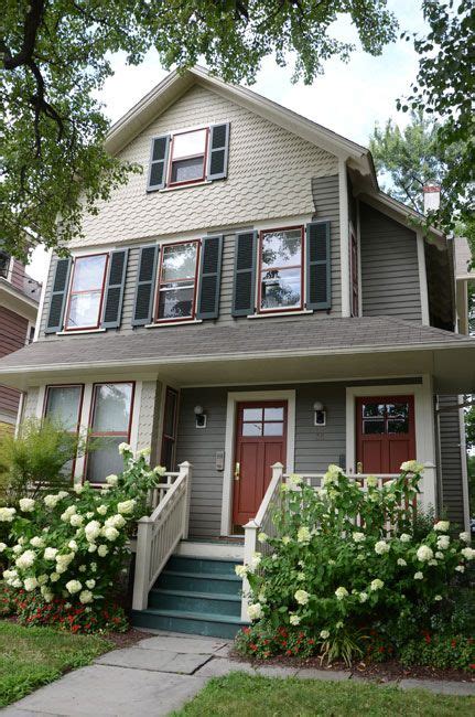 Find the perfect exterior color combination with these tips on choosing house paint colors. 113 best Late Victorian Exterior Paint and Details images on Pinterest