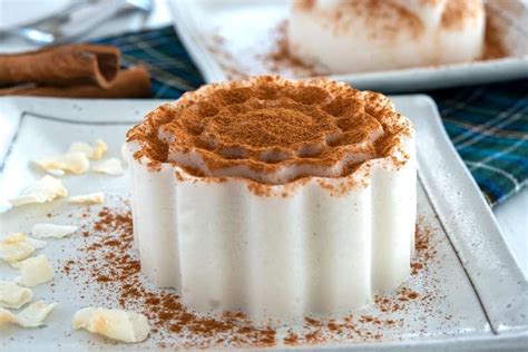 Puerto rican desserts are the mouthwatering marriage of tropical caribbean ingredients like pineapple, guava, and coconut with the classic staples of vanilla, caramel, sugar, milk, and bread. Pin on Desserts- Pudding like/ Tiramisu /Trifle
