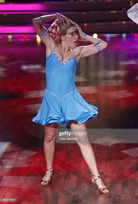 Stefanie Hertel 2 Show Der 5 Staffel Der Rtl Tanzshow Let S Nachrichtenfoto Getty Images