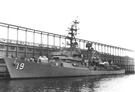 Destroyer Photo Index DDG 19 USS TATTNALL