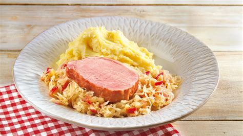 Kasseler Mit Apfel Sauerkraut Und Kartoffelstampf Rezept Tegut