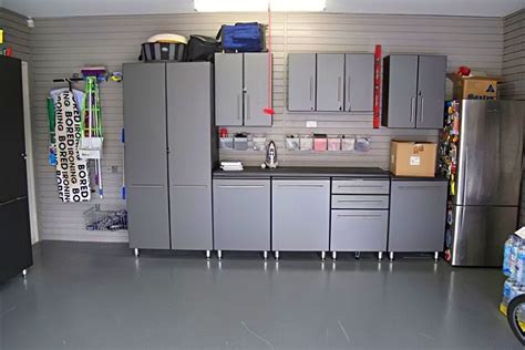 Just be sure to carefully go through the tutorial, and observe the safety precautions, before. Diy overhead garage storage pulley system and build ...