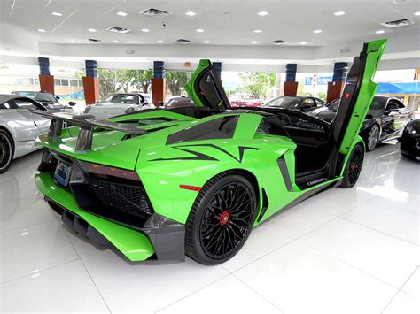 Verde Mantis Lamborghini Aventador Sv Roadster Is A Thing
