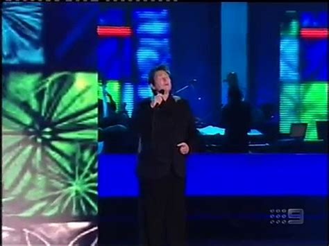 Kd Lang Sings Hallelujah The Logies May 2010 Video Dailymotion