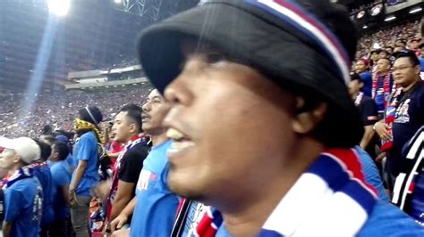 Kemain panjang tajuk nya hehe. Chant bersama BOS di stadium shah alam 24/05/2016 JDT FC 2 ...