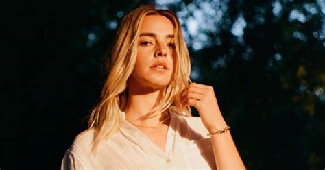 Katelyn Tarver Reveals The Meaning Behind New Song Nicer