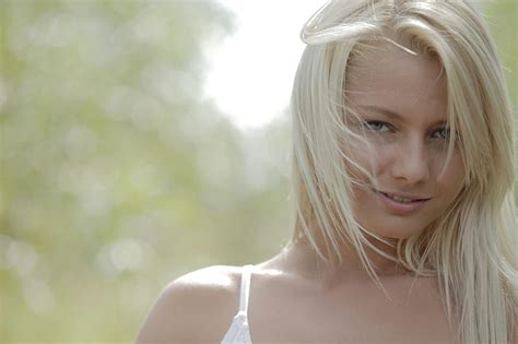 Anneli Gerritsen Babe Model Ingrid Stepankova Blonde Russian Lady Woman Hd Wallpaper