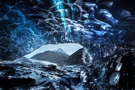 Icelands Ice Caves Look Beautiful In These Pictures By Helen
