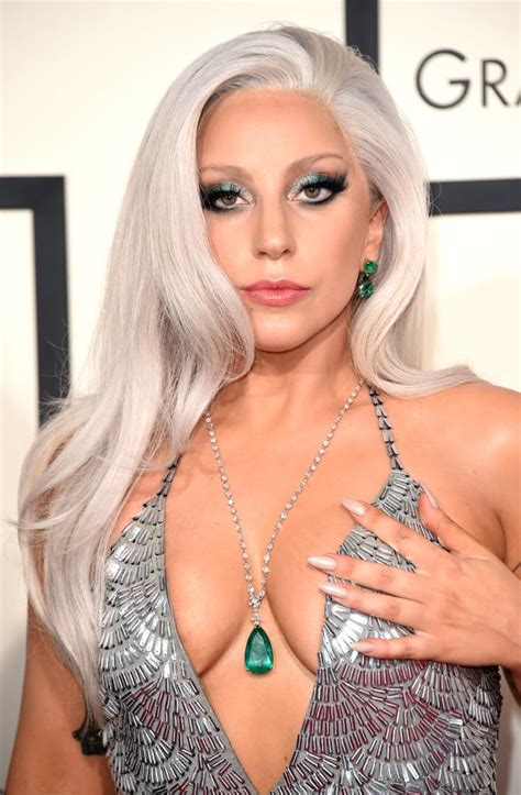 Lady Gaga Hair And Makeup At The Grammys 2015 Red Carpet Pictures