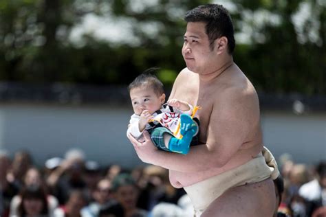 160 Babies Cry It Out In Japans Naki Sumo Crying Baby Contest