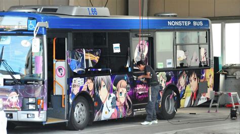 Watch As This Bus Is Covered In Glorious Nerd