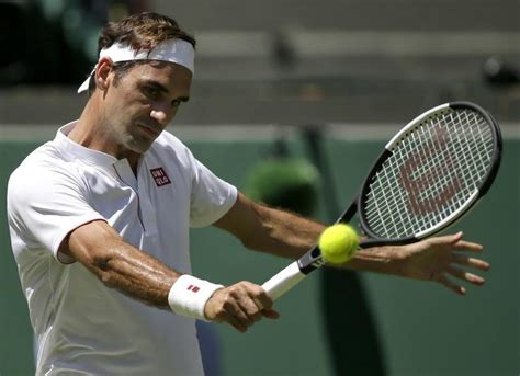 Uniqlo no tiene planes de usar las iniciales de roger federer, comentó aldo liguori, portavoz de la marca de ropa. Federer wears Uniqlo at Wimbledon | Sports News Australia