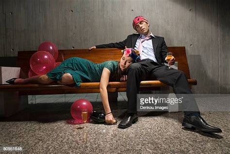 Woman Passed Out Drunk Stock Fotos Und Bilder Getty Images