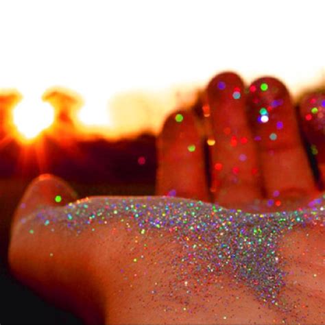 Pin By Katie Skinner On Photography ♥ Glitter Photography Glitter
