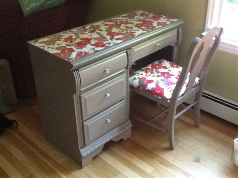 Maybe you would like to learn more about one of these? Diy Manicure Table Ideas