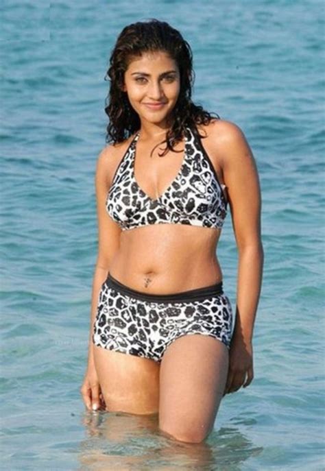 Unseen Pics Of South Indian Actress In Bikini Photos Filmibeat Sexiezpix Web Porn