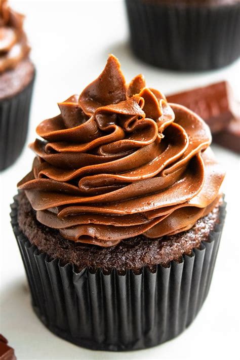 Sift together the flour, baking powder, baking soda, cocoa and salt. Best Chocolate Cupcake Recipe - CakeWhiz