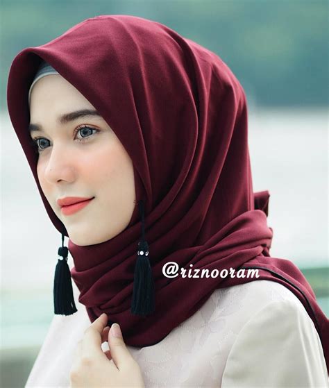 Beautiful Muslim Women Hijabi Girl Girl Hijab Muslim Fashion Hijab Fashion Muslimah Style