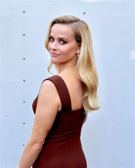 Reese Witherspoon Elegant And Gorgeous At From Scratch Premiere Celeblr