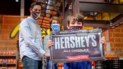 Worlds Largest Hersheys Store Chocolate World